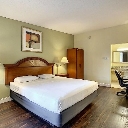 Stayable Orlando At Florida Mall Экстерьер фото